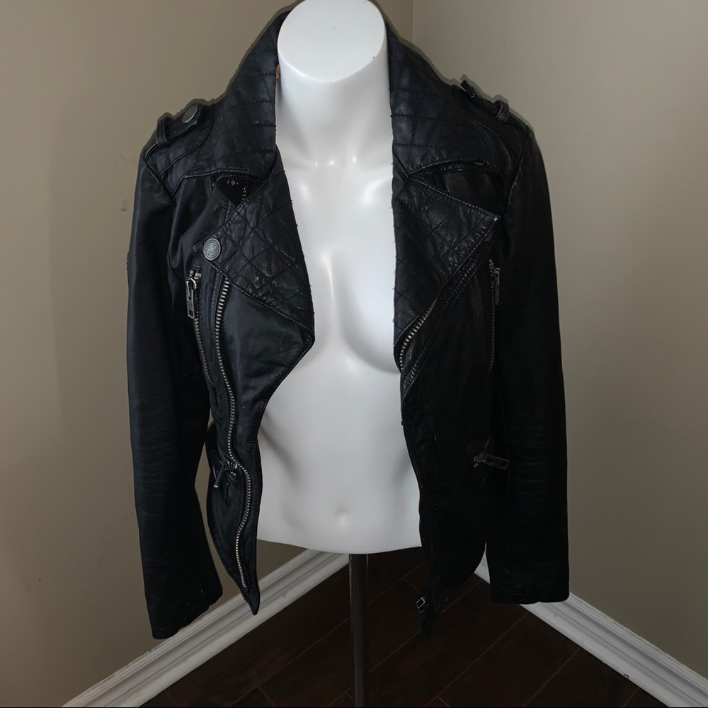 Women’s Motorcycle Jacket - Picture 2 of 16
